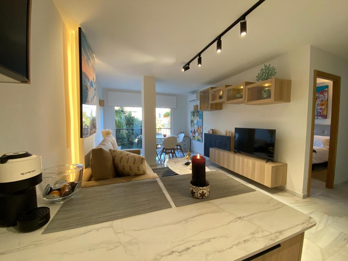 Nomad Stays Milos Y Bali Marbella Luaran gambar