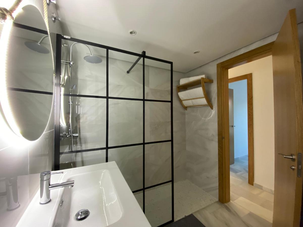 Nomad Stays Milos Y Bali Marbella Luaran gambar