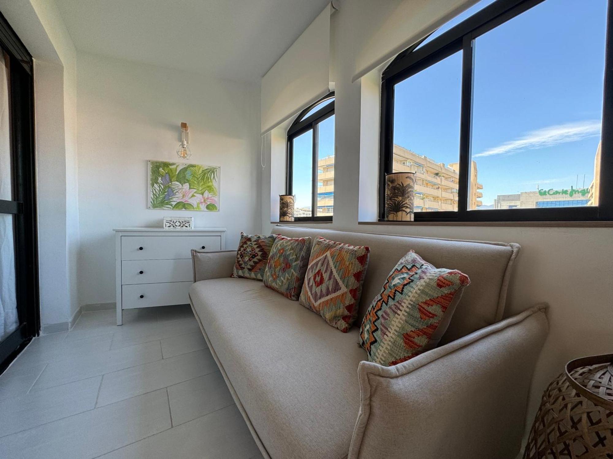 Nomad Stays Milos Y Bali Marbella Luaran gambar