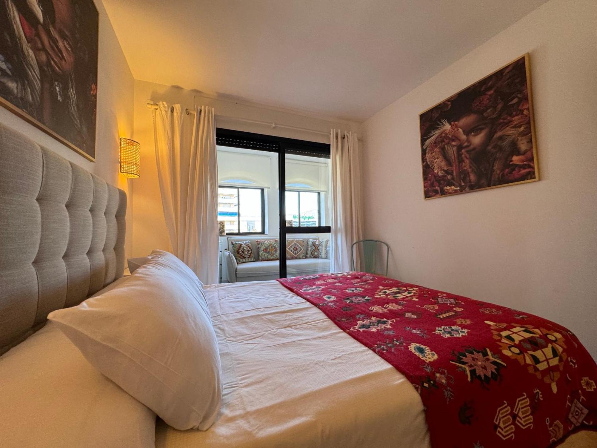 Nomad Stays Milos Y Bali Marbella Luaran gambar