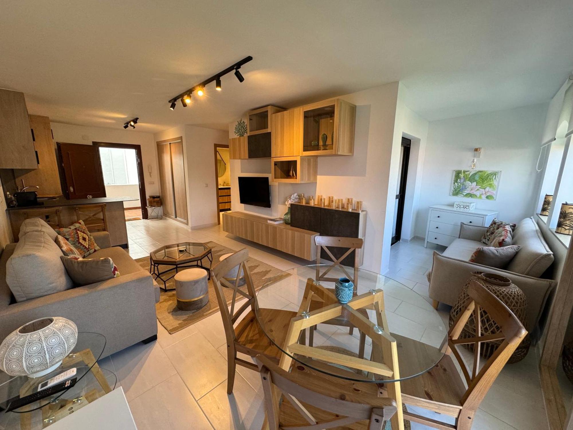 Nomad Stays Milos Y Bali Marbella Luaran gambar